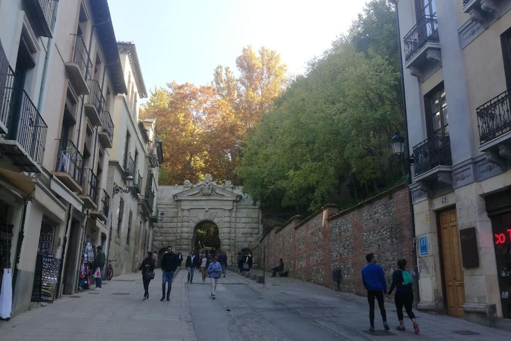 شقة Cerca De La Alhambra, La Casa Del Cuento, Segundo غرناطة المظهر الخارجي الصورة